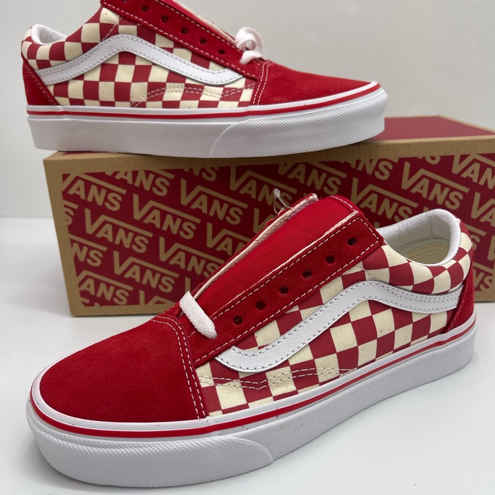 Vans WMNS Old Skool
(Primary Check) Rng Red/White Sneakers 
VN0A38G1P0T - Picture 12 of 16